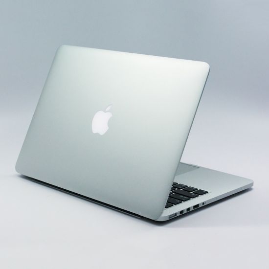 Снимка на Apple MacBook Pro